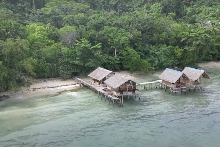 Warga Saporkren Raja Ampat Majukan Ekowisata, Perkuat Benteng Lingkungan dari Nikel