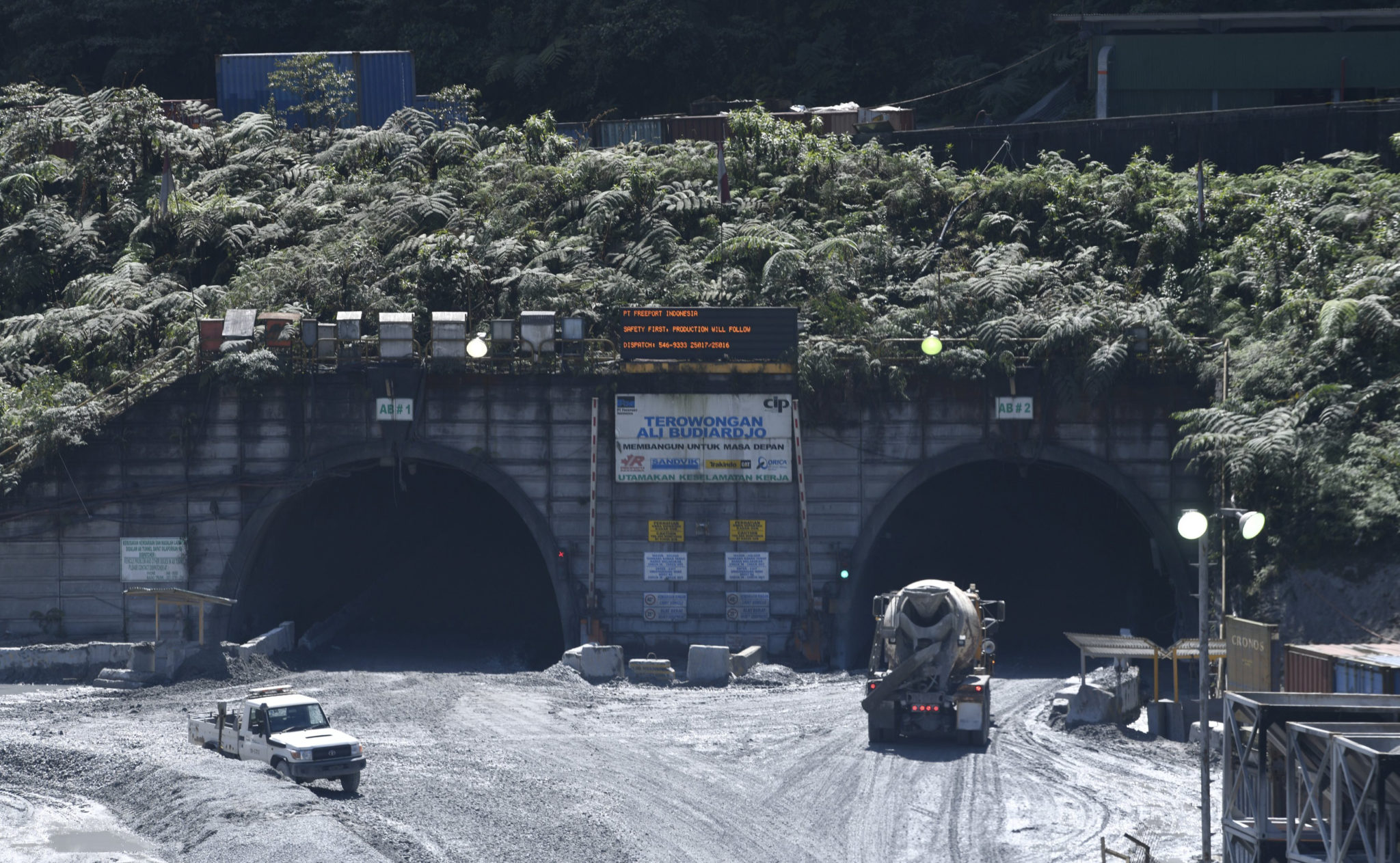 Potret Industri Pertambangan Indonesia: Antara Optimisme Hilirisasi dan Tantangan Global