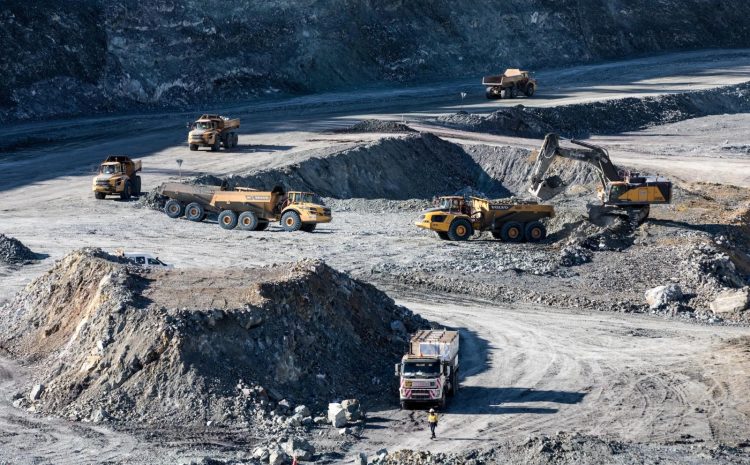 Perkembangan Terkini Industri Pertambangan Indonesia: Adaptasi Menuju Keberlanjutan