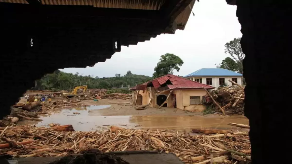 Analisis Drone Emprit Ungkap Tiga Narasi Kunci Penyebab Banjir Parah di Sumatera