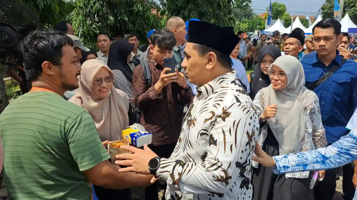 Wagub Taj Yasin Luncurkan 'Rumah Rakyat' di Purwokerto, Pangkas Birokrasi Aduan Warga